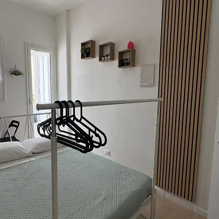 Notarbartolo Room#200 Palermo